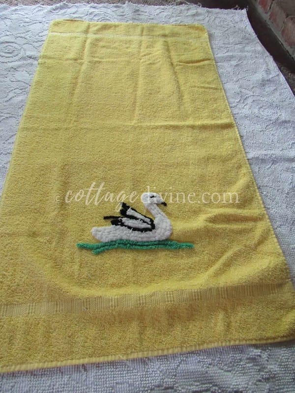 SWANS Midcentury Yellow Vintage Cannon Towel Set Tufted Chenille on Terry  Cloth, 3-Piece Set - The Cottage Divine, a NIGHTWATCH CO.