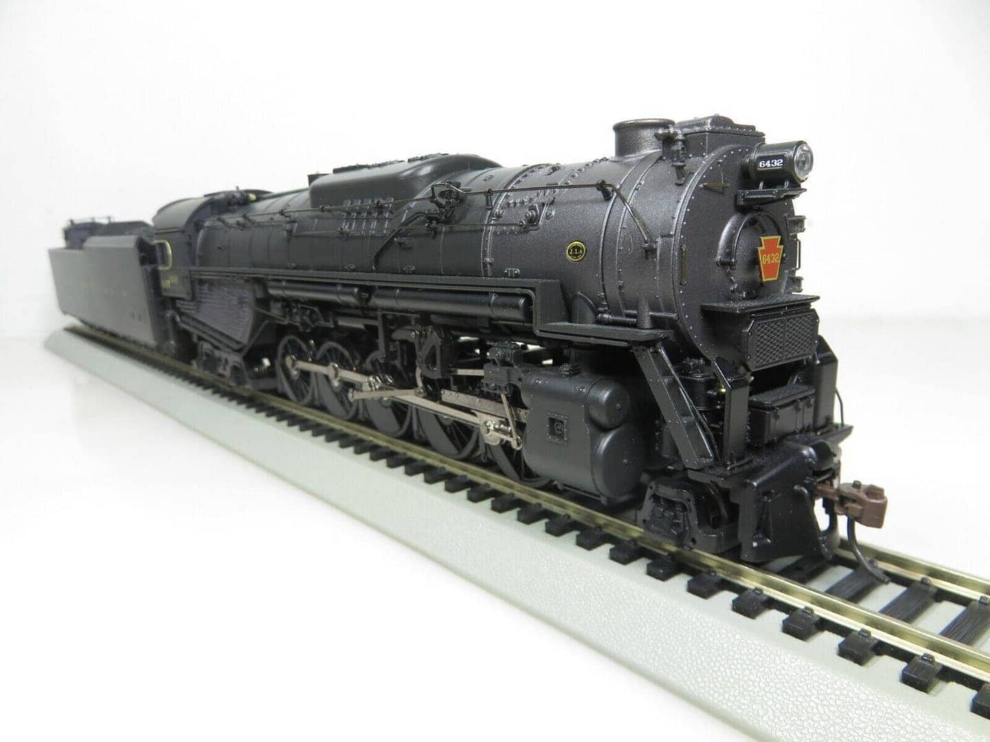 Broadway Limited BLI #5086 HO Pennsylvania 2-10-4 J1 Locomotive Tsunami 2  Sound